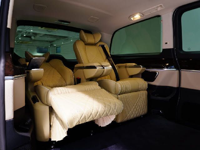 Mercedes Benz V-CLASS 2017-01 3936-22