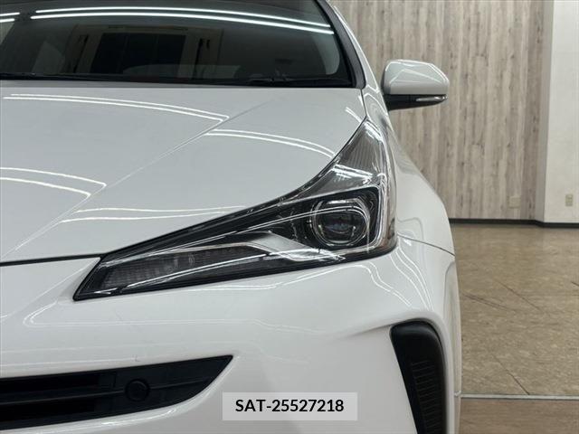 Toyota PRIUS 2021-01 282049-8