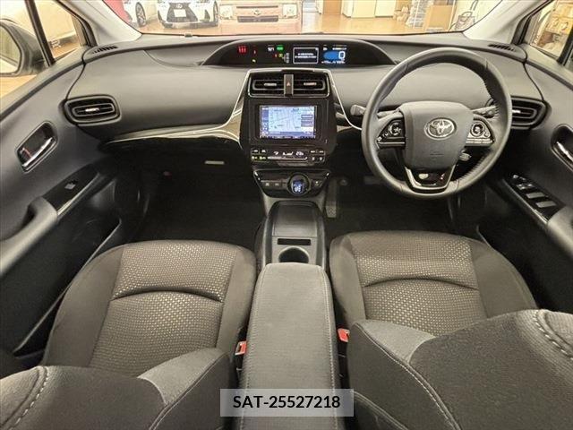 Toyota PRIUS 2021-01 282049-16
