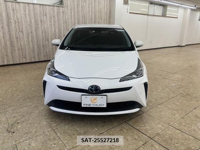 Toyota PRIUS 2021-01 282049-1