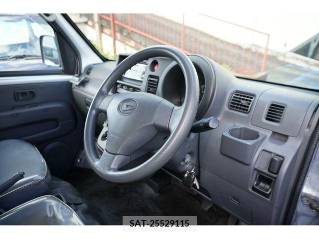 Daihatsu HIJET VAN 2016-09 243619-16