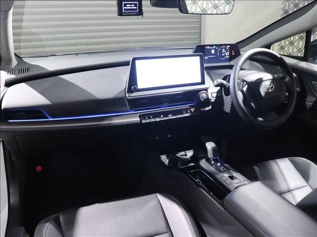 Toyota PRIUS 2023-07 192092-2