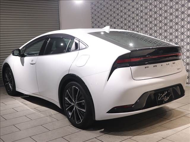 Toyota PRIUS 2023-07 192092-1