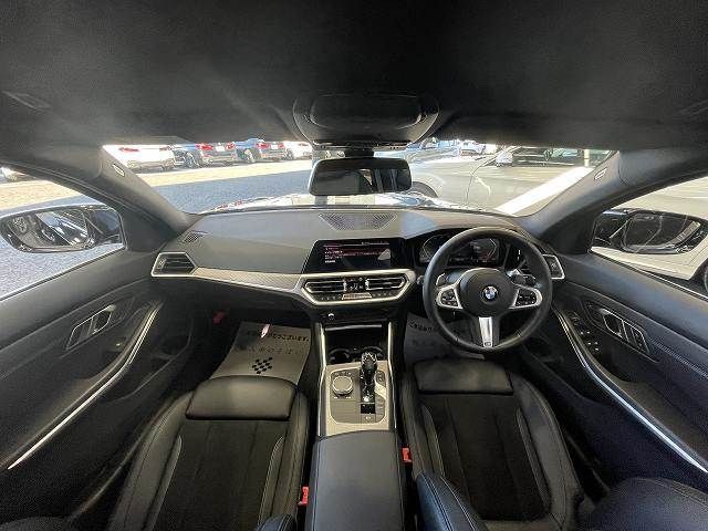 Bmw 3 SERIES 2019-09 13698-1