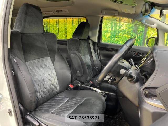Toyota VELLFIRE 2018-07 217294-8