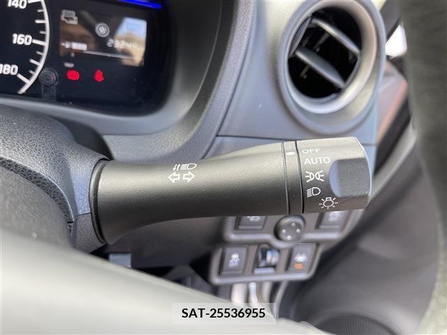 Nissan NOTE 2017-03 211840-9