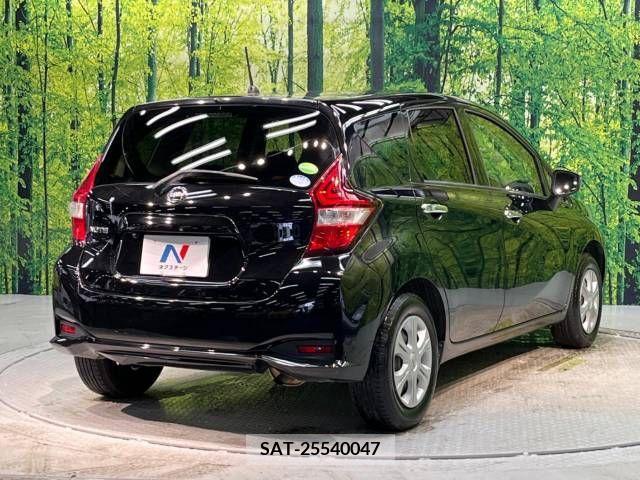 Nissan NOTE 2017-05 255131-17