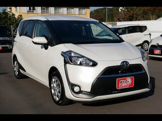 Toyota SIENTA 2018-04 13317-15