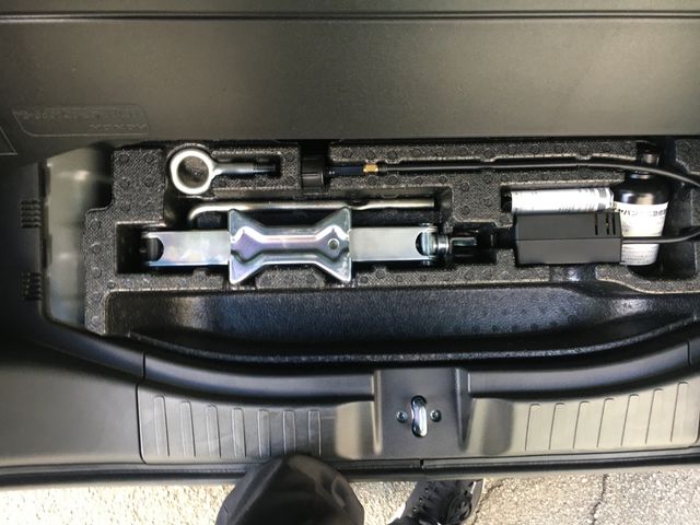 Honda N BOX CUSTOM 2023-10 27055-15
