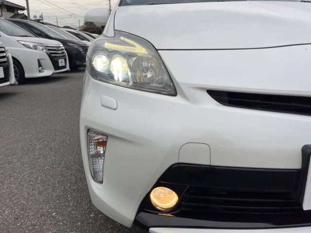 Toyota PRIUS 2012-03 185118-12