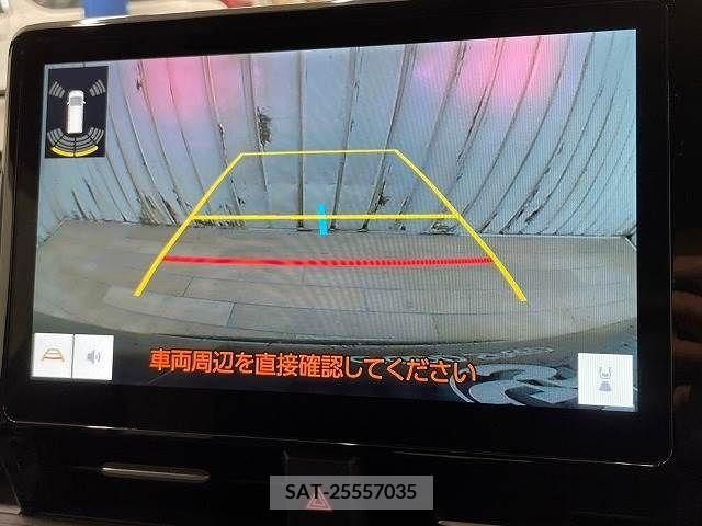 Toyota VOXY 2022-09 332977-3