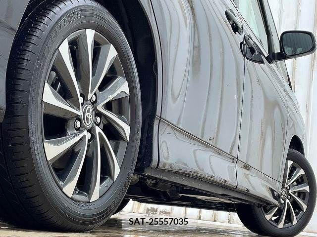 Toyota VOXY 2022-09 332977-18