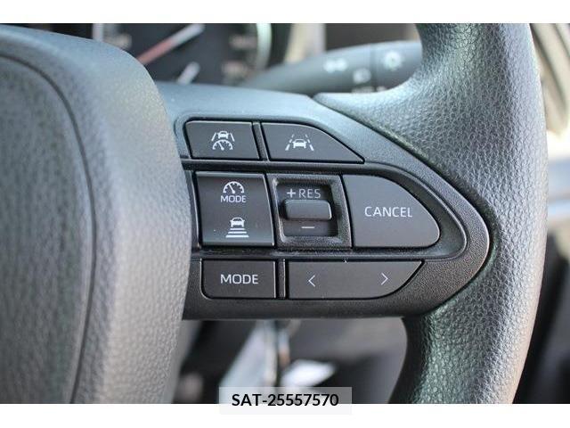 Toyota NOAH 2023-09 313571-3