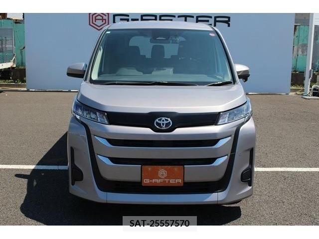 Toyota NOAH 2023-09 313571-7