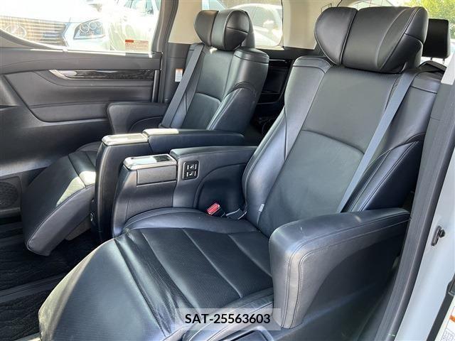 Toyota VELLFIRE 2015-07 202669-19