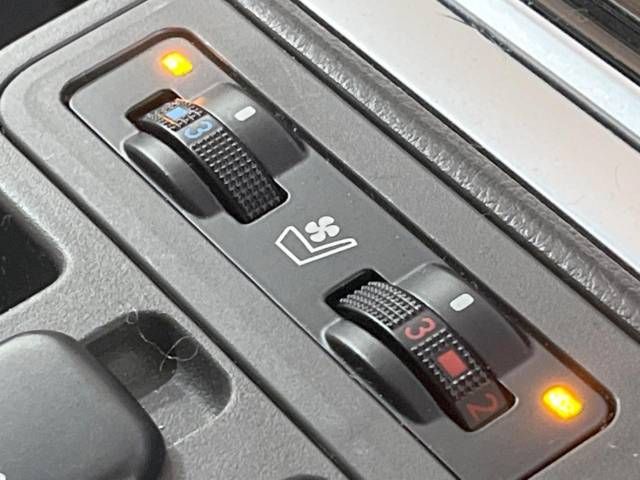 Toyota PRADO 2023-02 195692-5