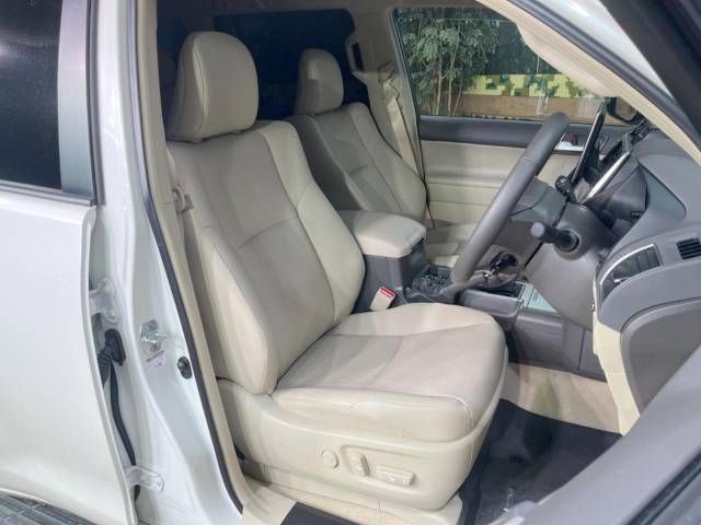 Toyota PRADO 2023-02 195692-8