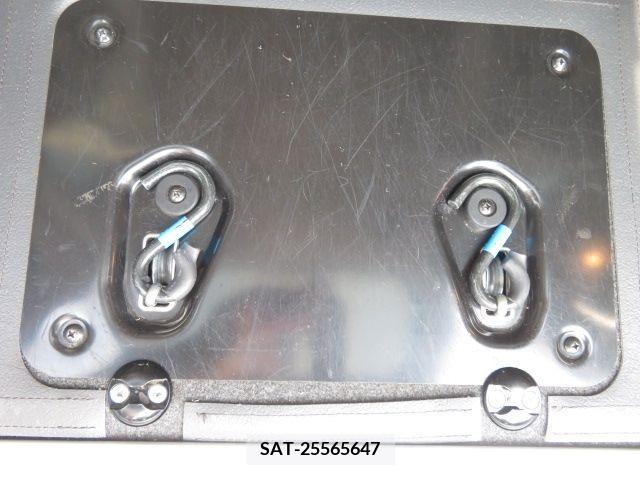 Nissan SERENA 2019-03 324863-5