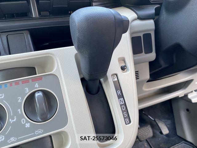 Daihatsu MOVE 2019-06 364133-8
