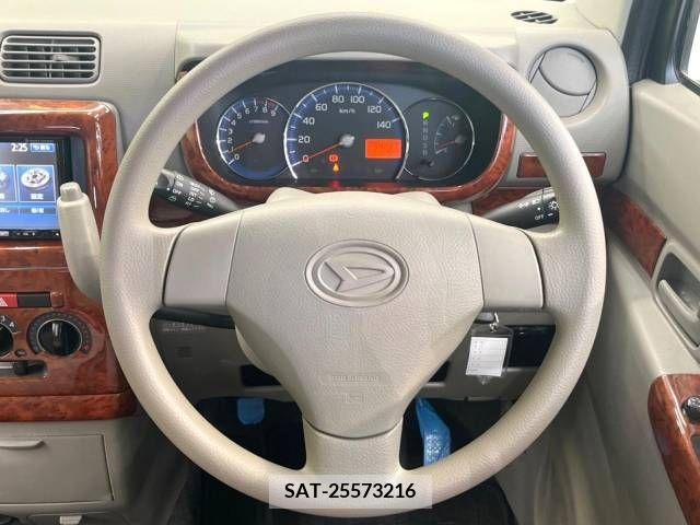 Daihatsu MOVE CONTE 2010-08 309025-11