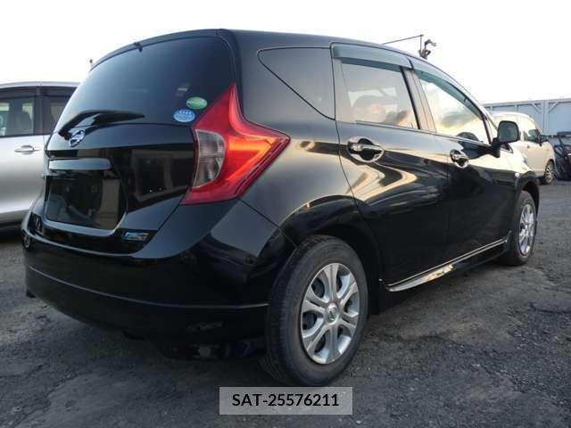 Nissan NOTE 2012-09 251483-5