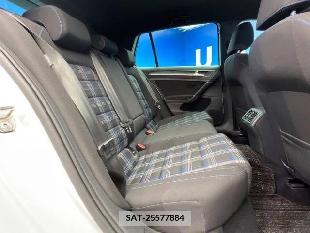 VolksWagen GOLF 2018-05 250785-8