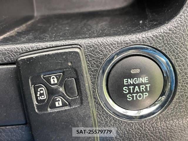 Toyota VOXY 2013-05 248512-5
