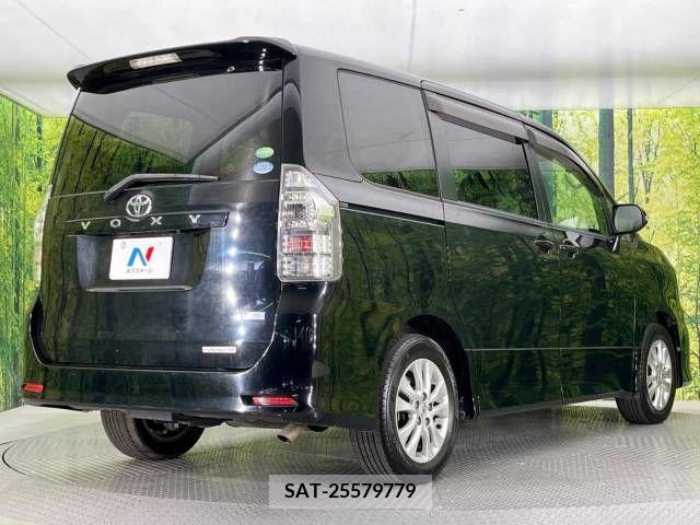 Toyota VOXY 2013-05 248512-18