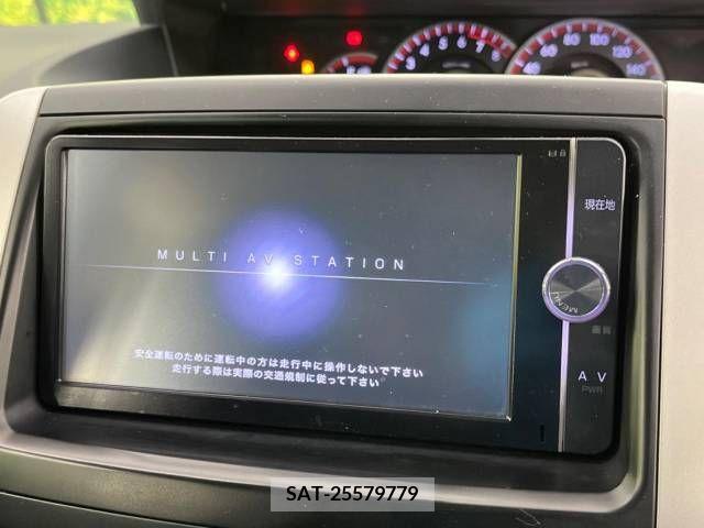 Toyota VOXY 2013-05 248512-2