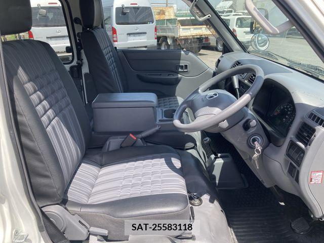 Mazda BONGO VAN 2020-05 294353-5