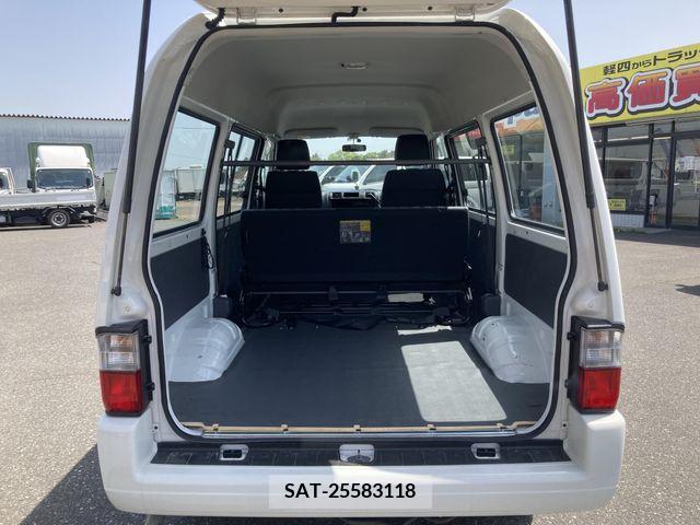 Mazda BONGO VAN 2020-05 294353-11