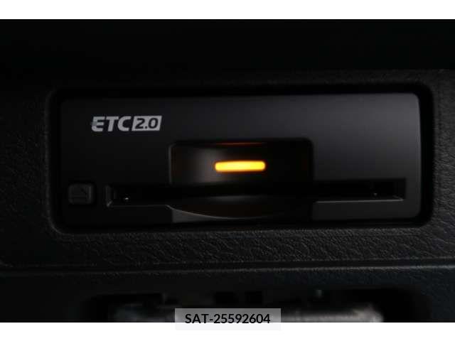 Nissan AURA 2023-09 302760-10