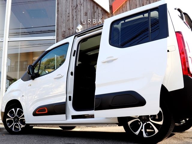 Citroen BERLINGO 2022-09 1511-8