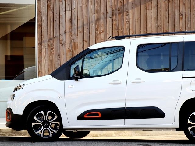 Citroen BERLINGO 2022-09 1511-9