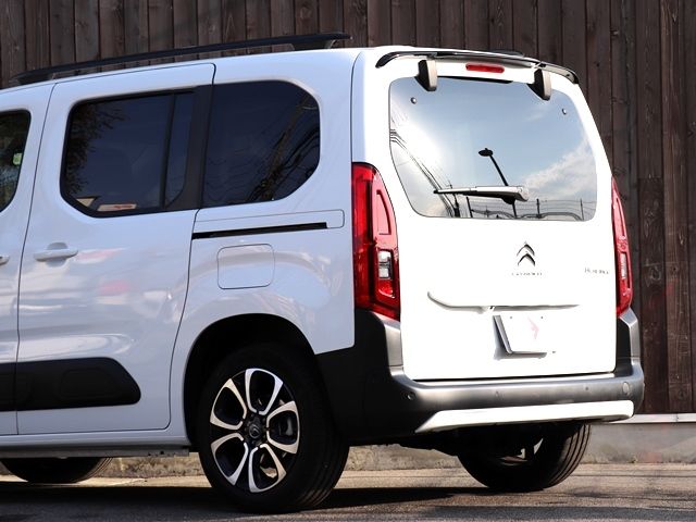 Citroen BERLINGO 2022-09 1511-11