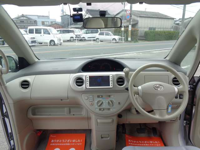 Toyota PORTE 2010-09 187321-10