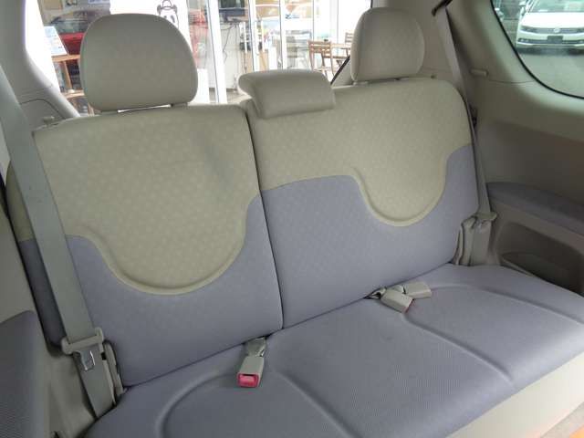 Toyota PORTE 2010-09 187321-8