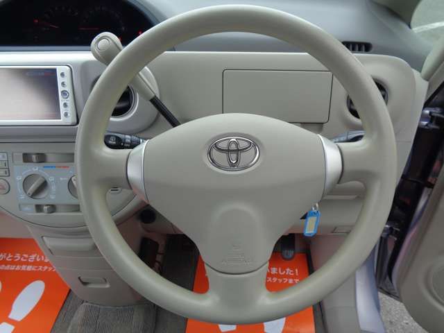 Toyota PORTE 2010-09 187321-11