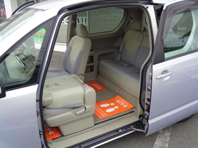 Toyota PORTE 2010-09 187321-1