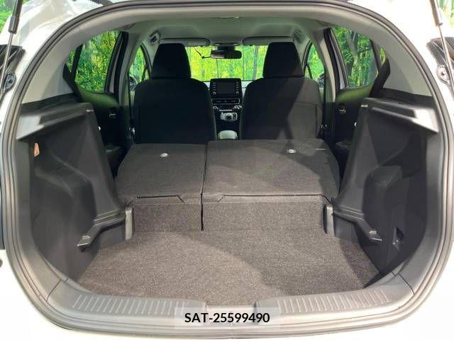 Toyota AQUA 2023-06 356126-10