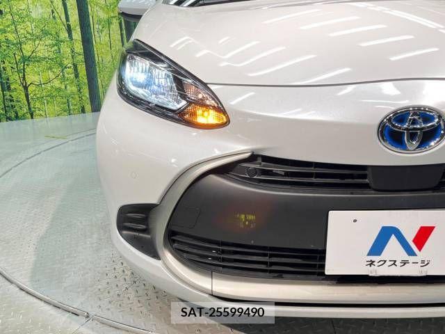 Toyota AQUA 2023-06 356126-12