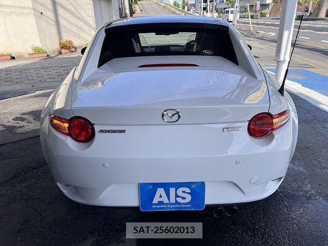 Mazda ROADSTER 2022-12 313867-6