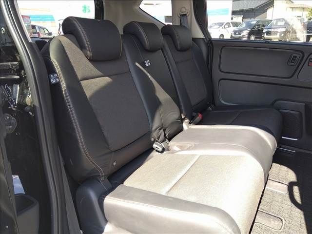 Honda FREED 2022-02 6816-4