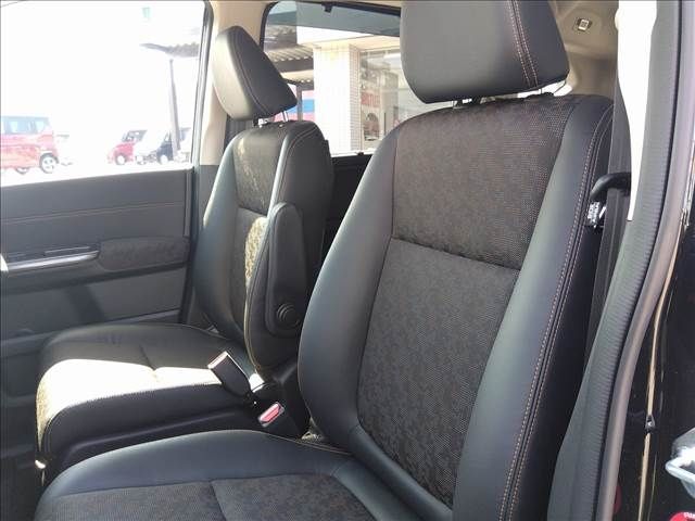 Honda FREED 2022-02 6816-3