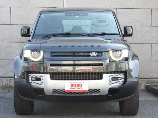 ROVER DEFENDER 2022-05 181945-1