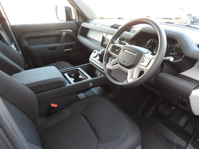 ROVER DEFENDER 2022-05 181945-3