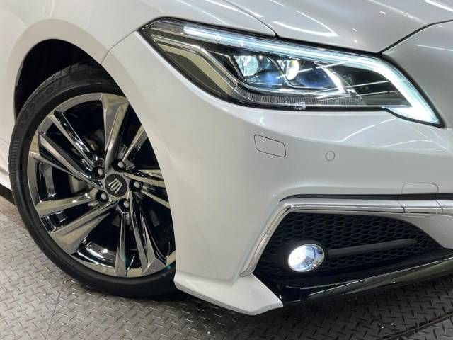 Toyota CROWN SEDAN 2021-02 28880-12