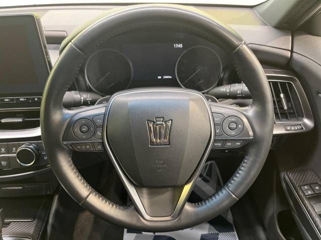 Toyota CROWN SEDAN 2021-02 28880-11