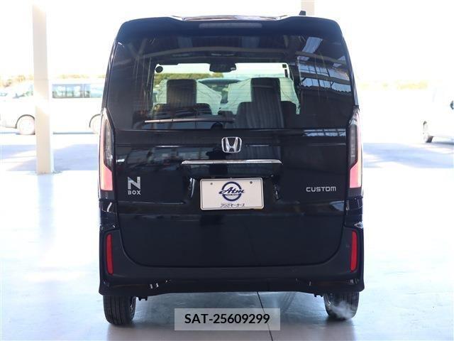 Honda N BOX CUSTOM 2023-11 207077-4