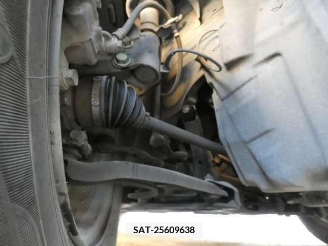 Nissan NOTE 2013-11 253192-17